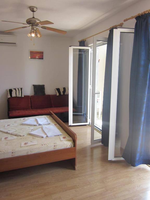 Apartments Kresic Hvar Town Room photo