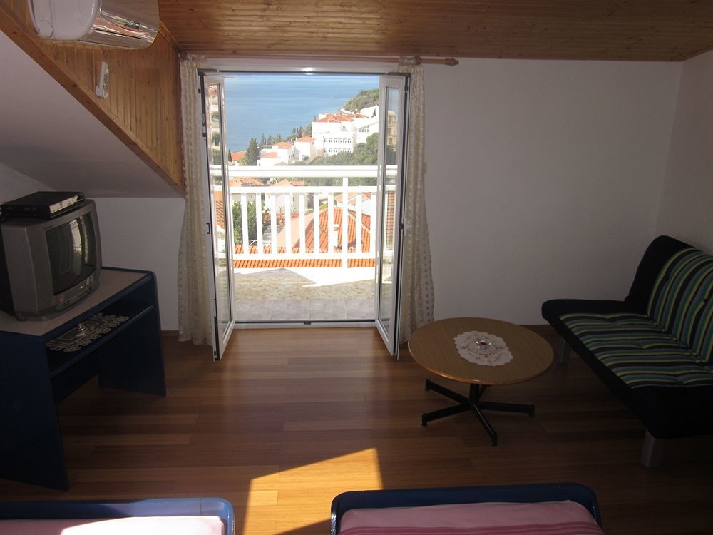 Apartments Kresic Hvar Town Exterior photo